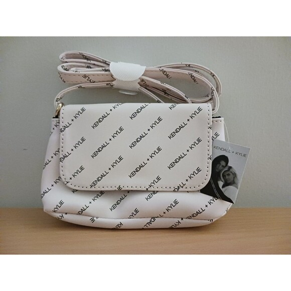 Kendall & Kylie Handbags - Kendall & Kylie Small Crossbody Bag Purse Light Pink